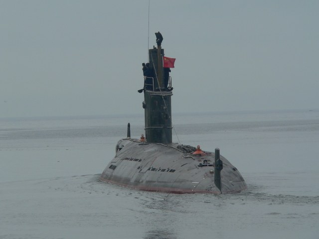 Chinese ming class submarine in the Indian ocean.jpg